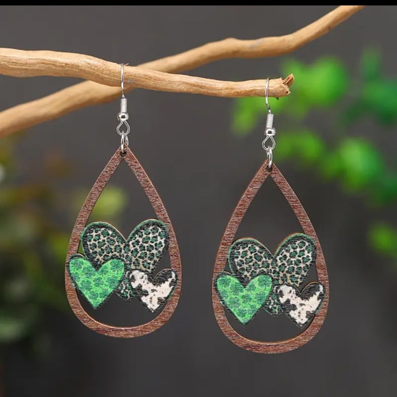 Fourty Dreams Boutique Jewelry - New St. Patrick’s Day wooden animal print heart earrings